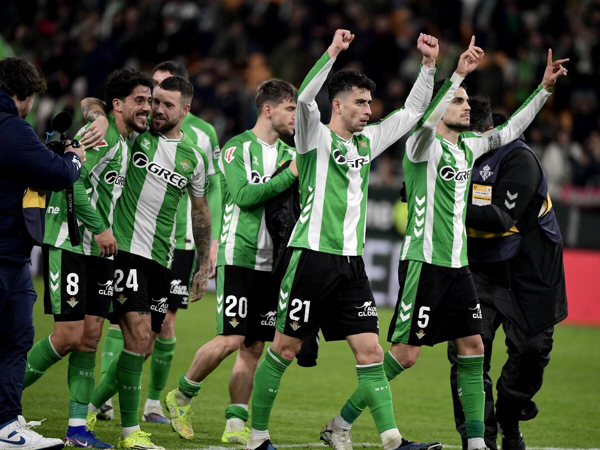 Pellegrini vuelve a sonreír: Real Betis logra un triunfo clave ante Villarreal por La Liga de España