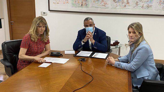 Ximena Ricón, Pablo Milad y Marcela Sabat