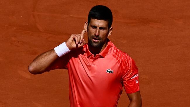 Djokovic inicia su camino en busca del título de Roland Garros con victoria sobre el 114° del mundo