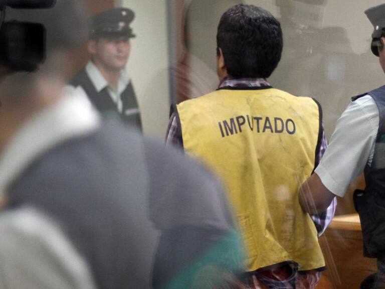 A 9 años de cárcel fue condenado un conductor que sustrajo bus y choco cuatro vehículos en su huida en Antofagasta