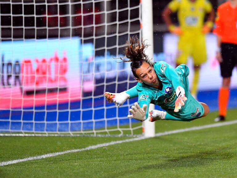 The Guardian eligió a Christiane Endler como la mejor arquera del año