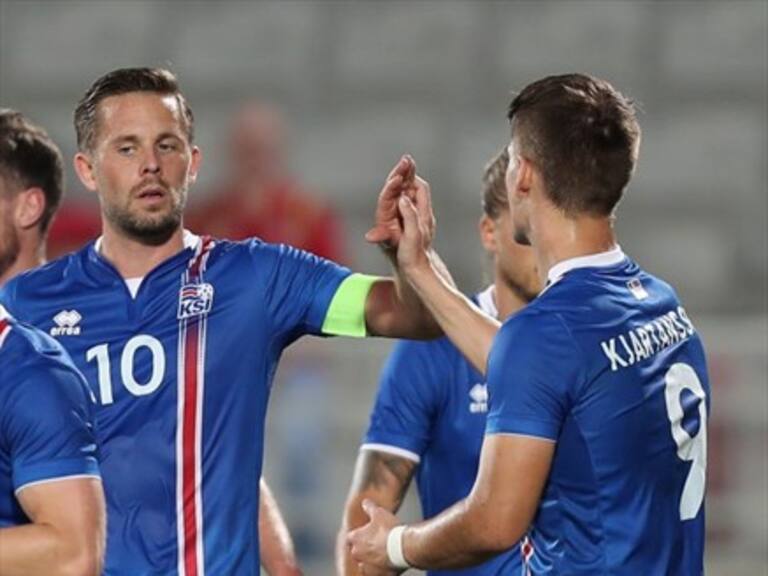 Francia e Islandia presentaron sus camisetas para el Mundial 2018
