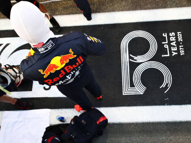 Con paliza: Max Verstappen se quedó con el GP de Abu Dhabi en el cierre de temporada de la F1