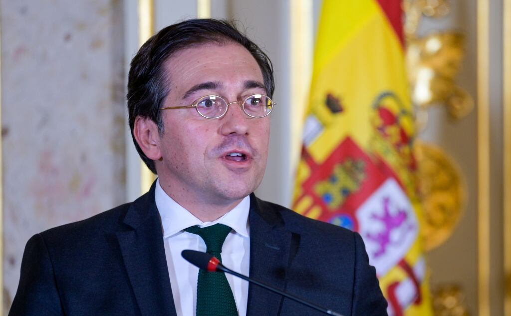 El canciller español José Manuel Albares en un evento oficial en Portugal