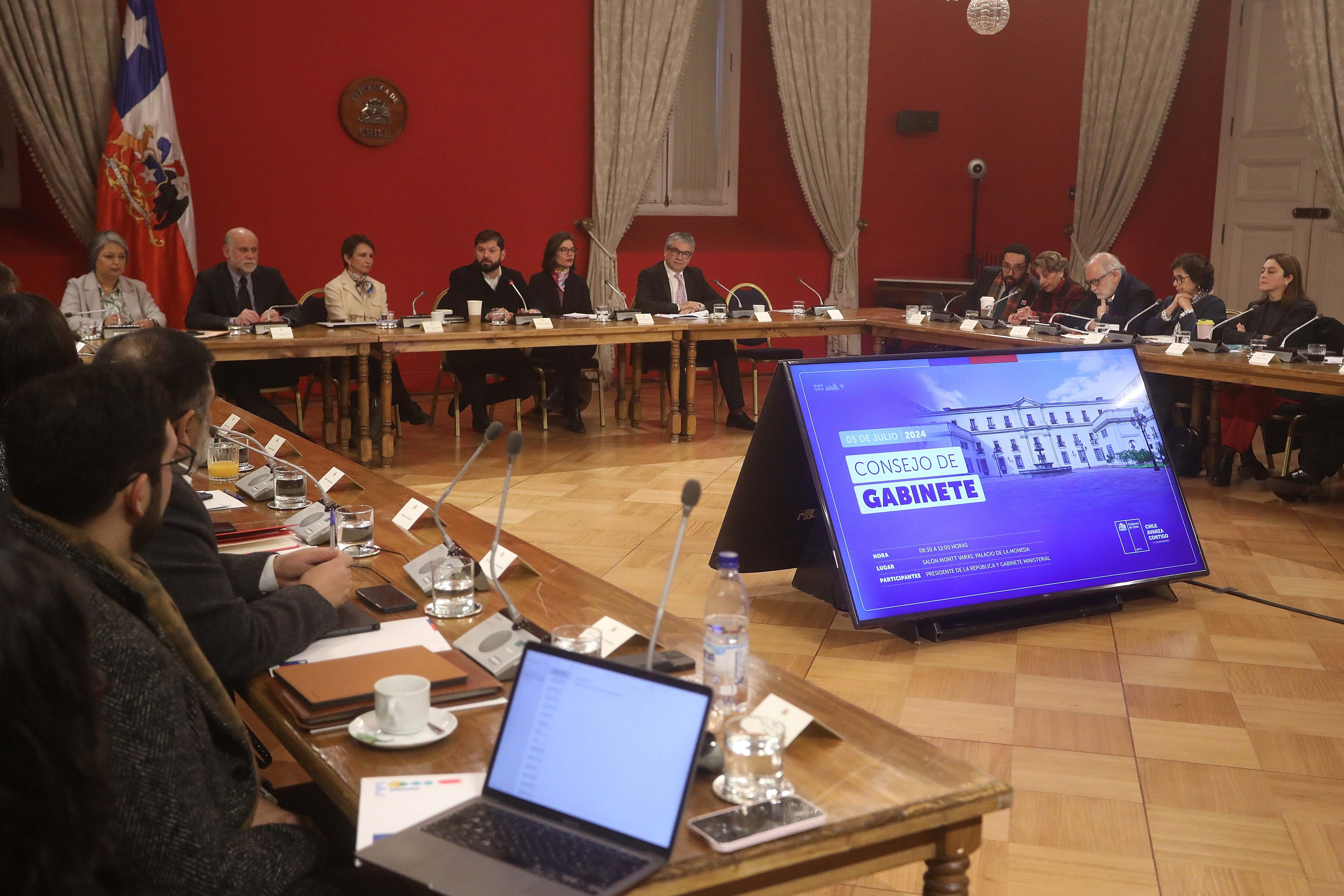 Agencia Uno | El Presidente Gabriel Boric participa del consejo de gabinete