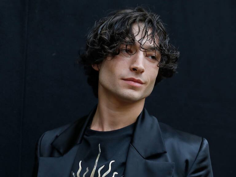 Ezra Miller - actor de The Flash detenido
