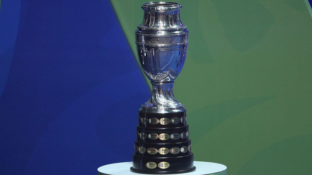RIO DE JANEIRO, BRAZIL - JANUARY 24: Copa America Trophy is played during the Copa America 2019 Official Draw at Cidade das Artes on January 24, 2019 in Rio de Janeiro, Brazil. (Photo by Buda Mendes / Getty Images)