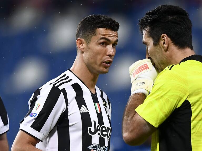 Buffon Cristiano Ronaldo