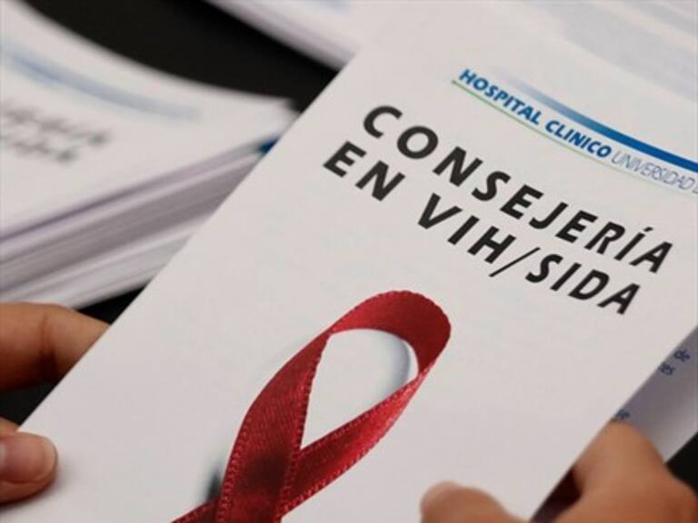 Feria de Postulación en Estación Mapocho contará con puesto para realizar test de VIH gratuito