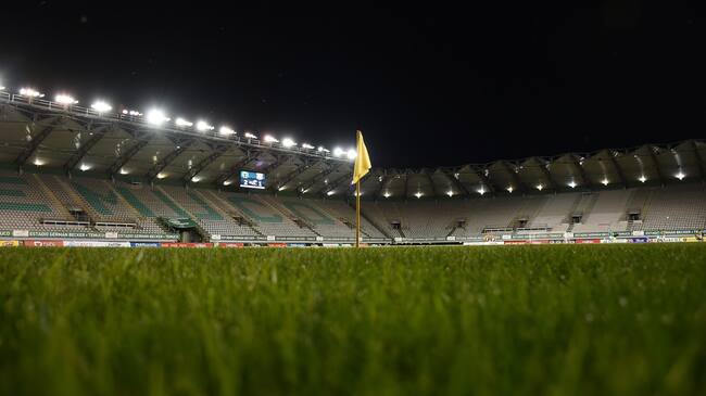 16 DE MARZO DE 2020/TEMUCOVista del estadio sin publico, durante el partido valido por la fecha 4 del Campeonato Nacional de Primera B 2020, entre Temuco y San Marcos de Arica, disputado en el Estadio German Becker de Temuco, región de La Araucanía.
FOTO: MARCOS MALDONADO/AGENCIAUNO
