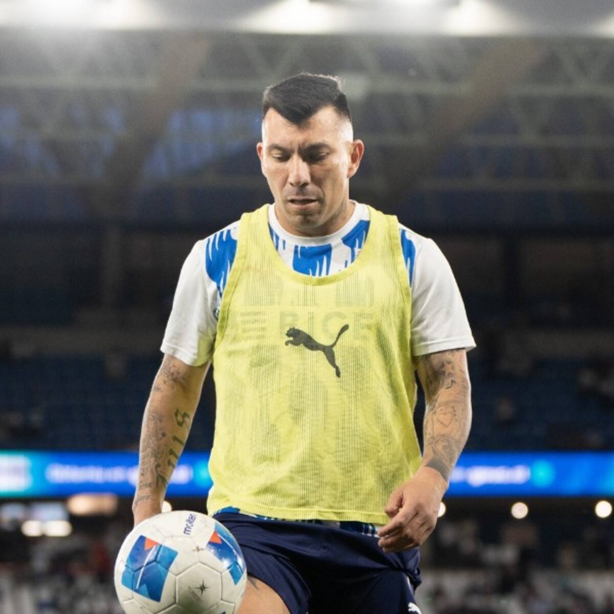 “Fue una mierda”: la fuerte autocrítica de Gary Medel y la mala noticia que recibió en plena entrevista