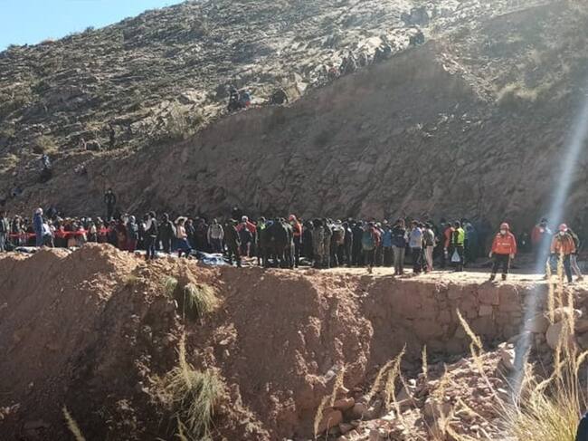 La caída de un bus que viajaba con pasajeros desde Potolo