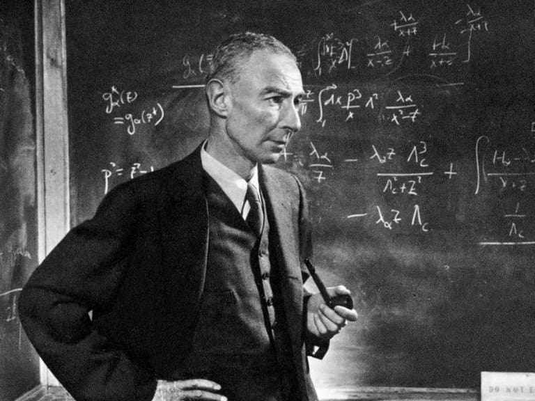 Christopher Nolan - Oppenheimer