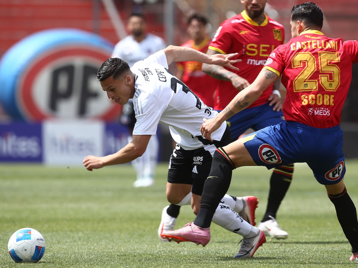 Con 10 jugadores, Colo Colo saca ventaja ante Unión Española por la fecha 27 del Campeonato Nacional