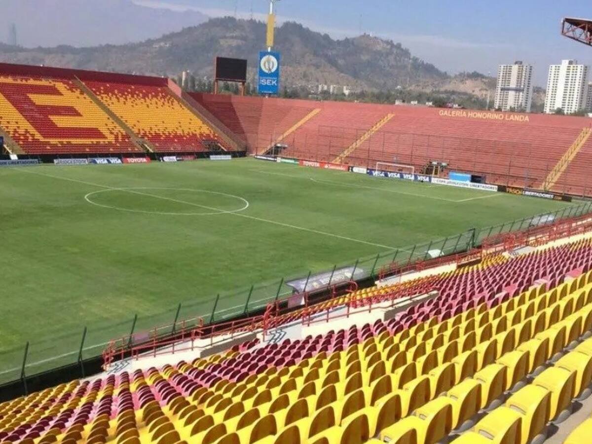 Universidad de Chile solicitó el Estadio Santa Laura para el Superclásico ante Colo Colo