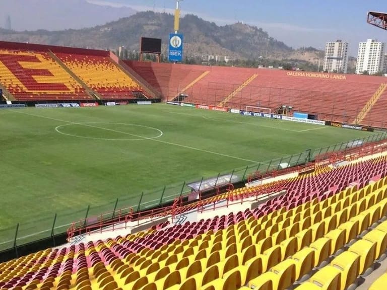 Universidad de Chile solicitó el Estadio Santa Laura para el Superclásico ante Colo Colo