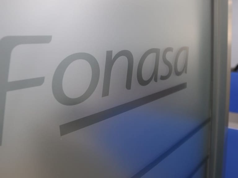 23 de abril de 2019/SANTIAGO Ministro de Salud inaugura nueva sucursal de FONASA y dan a conocer mejoras en la calidad de atención al público.
FOTO: SEBASTIAN BELTRAN GAETE/AGENCIAUNO