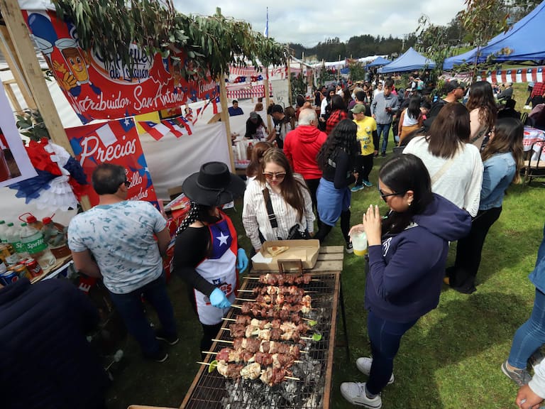 Fiestas Patrias 2024 en Chile: cuál es la diferencia entre fonda, ramada y chingana