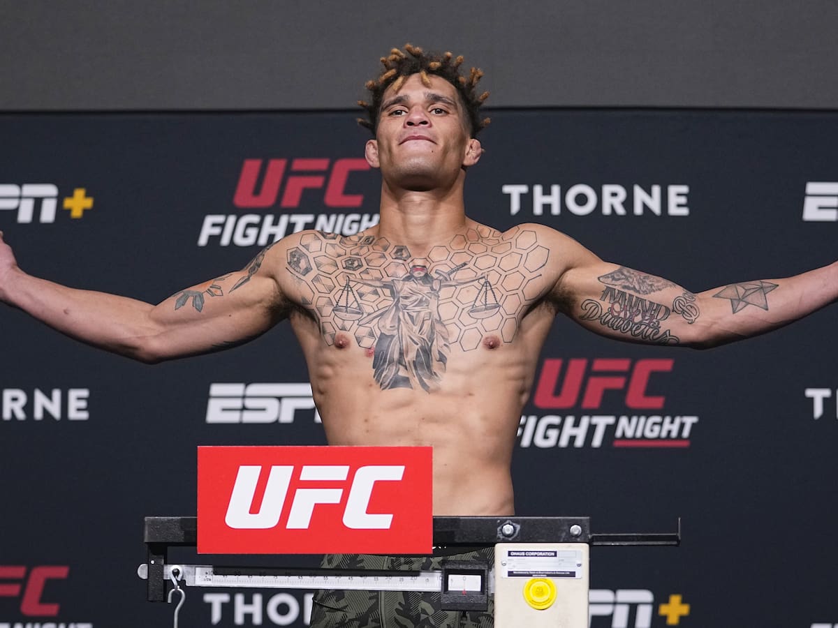 Jordan Williams, estrella de la UFC, sacó a rodillazos a ladrón que intentó robar su auto: «Ojalá lo hubiera golpeado más»