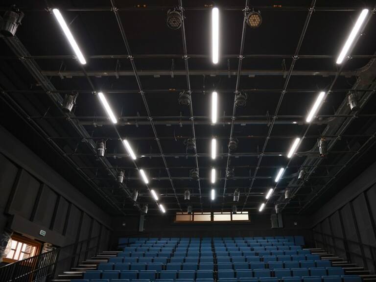 Teatro chileno declarado monumento histórico reabre sus puertas tras millonaria restauración