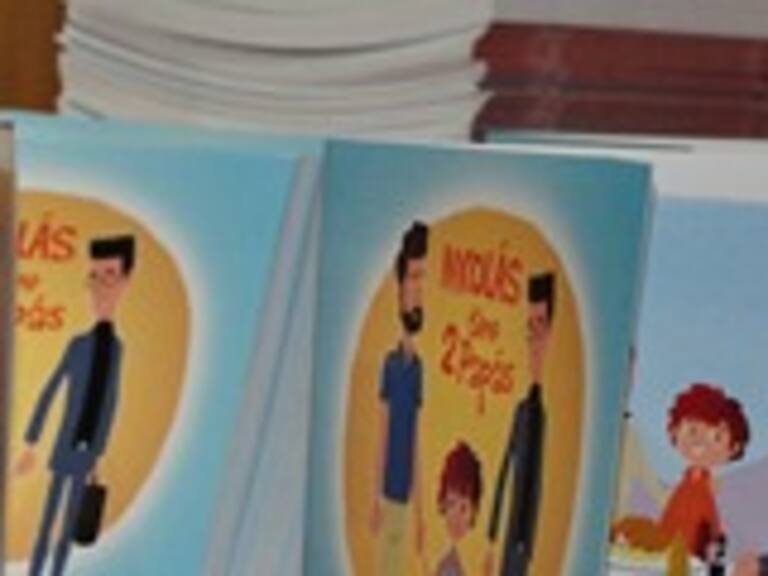 Autores de «Nicolás tiene dos papás»: El libro busca ser un referente positivo sobre la diversidad