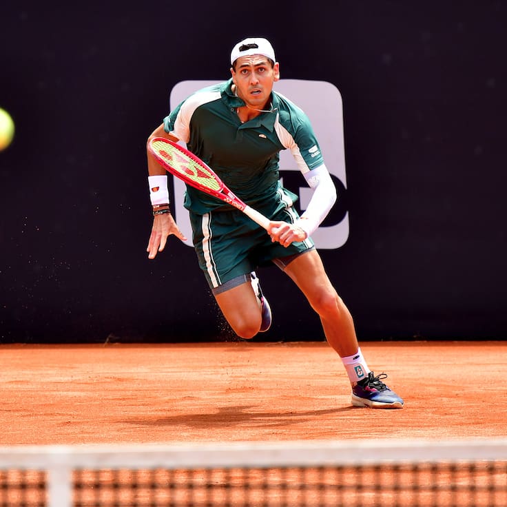 Alejandro Tabilo enfrenta a Tomás Etcheverry por el título del ATP 500 de Río de Janeiro