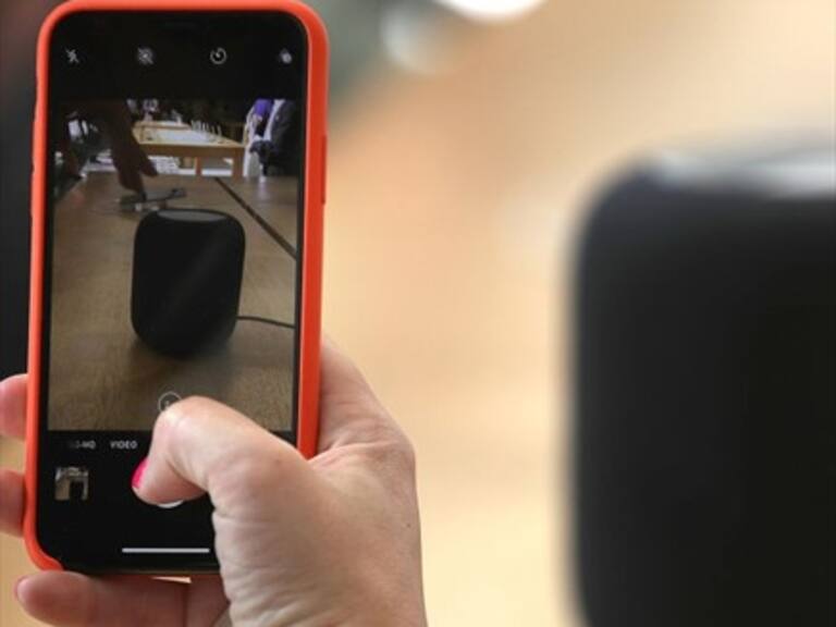 Apple mejora ganancias en 32% y se acerca a ser la primera empresa en llegar al trillón de dólares