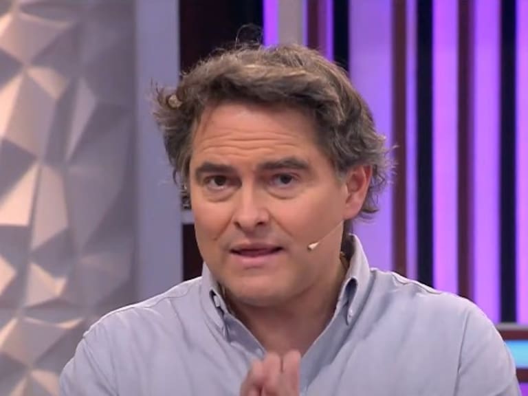 “Sé que mucha gente me dice que ‘es inevitable, es tan rico’”: La fuerte advertencia de Lindorfo Jiménez para quienes besan a sus perros