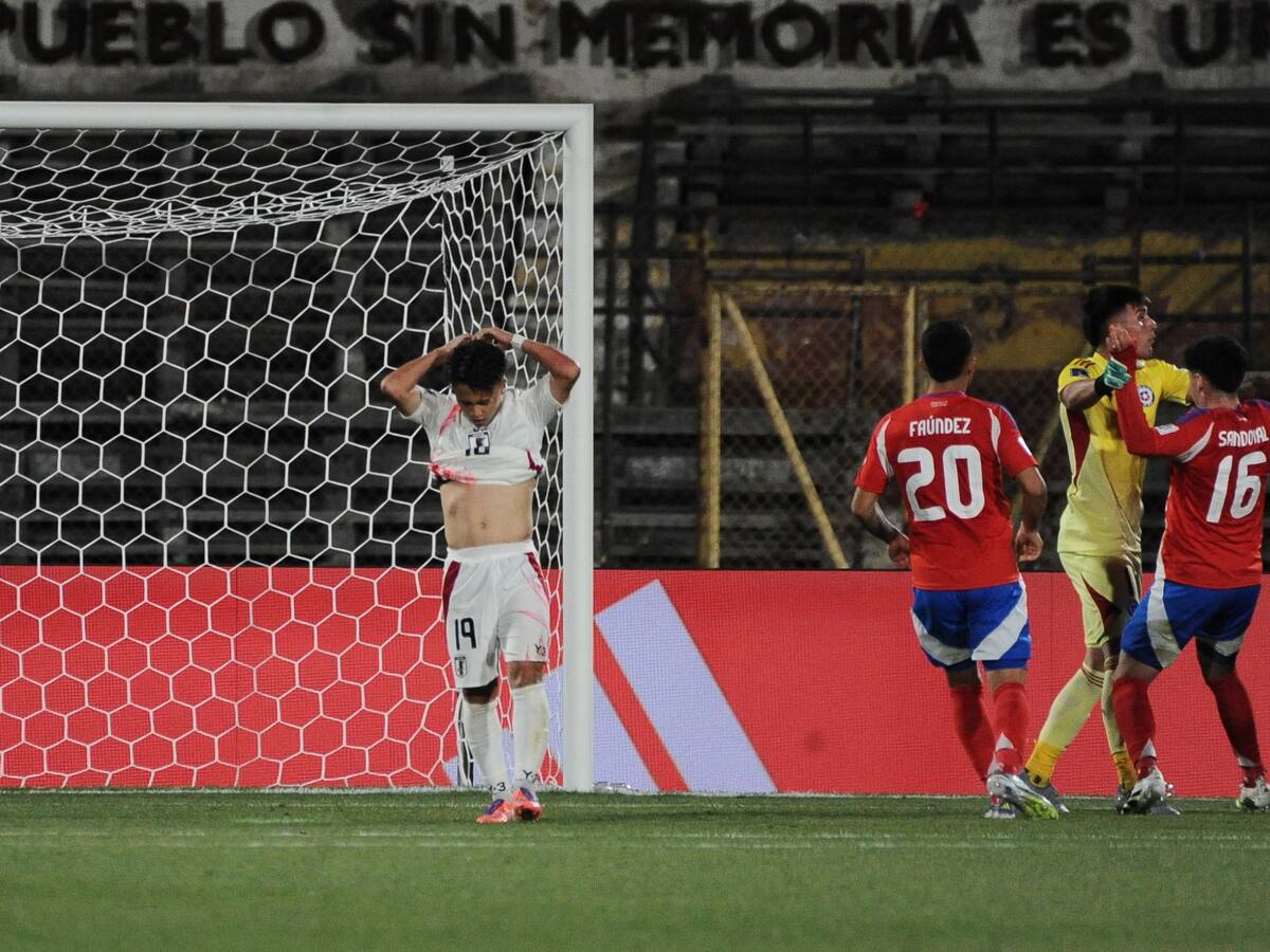 La espectacular atajada de Sebastián Mella para atajar el penal contra Japón