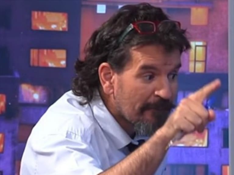 Vasco Moulian en furia contra Yerko Puchento: «Me trata de alcohólico y tengo siete pellets»