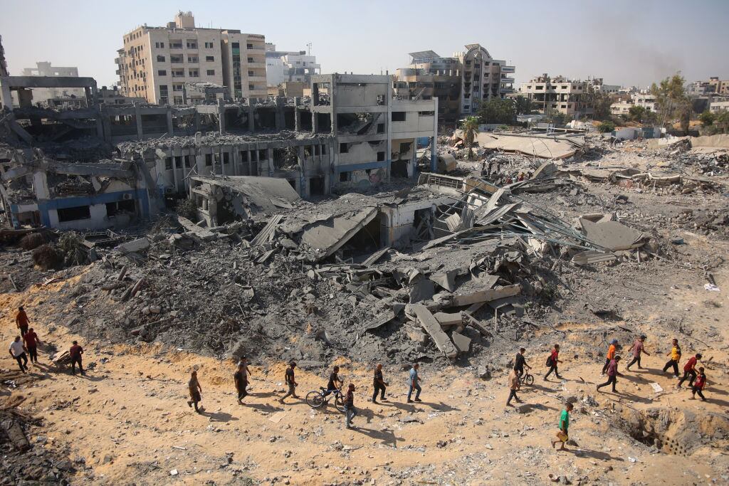 Ataque aéreo israelí en Gaza deja al menos 90 personas fallecidas