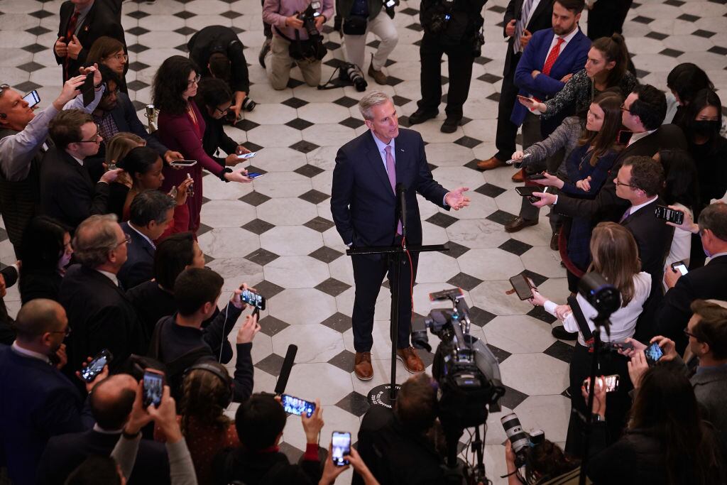 McCarthy habla con la prensa tras ser electo titular de la Cámara de EEUU