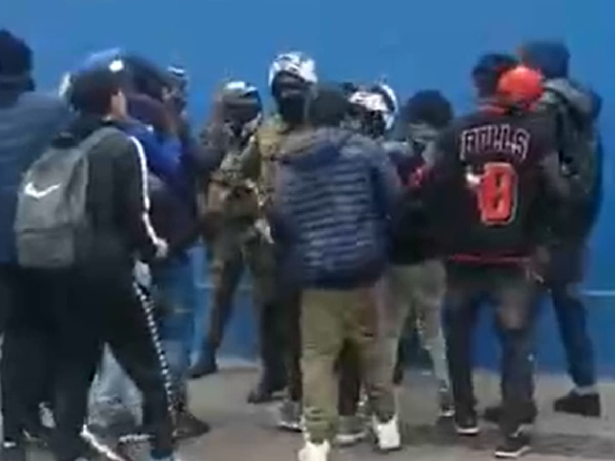 Caso de extranjeros que agredieron a Carabineros y hoy estarían inubicables: Gobierno dice que se pidió prisión preventiva pero juzgado no lo decretó