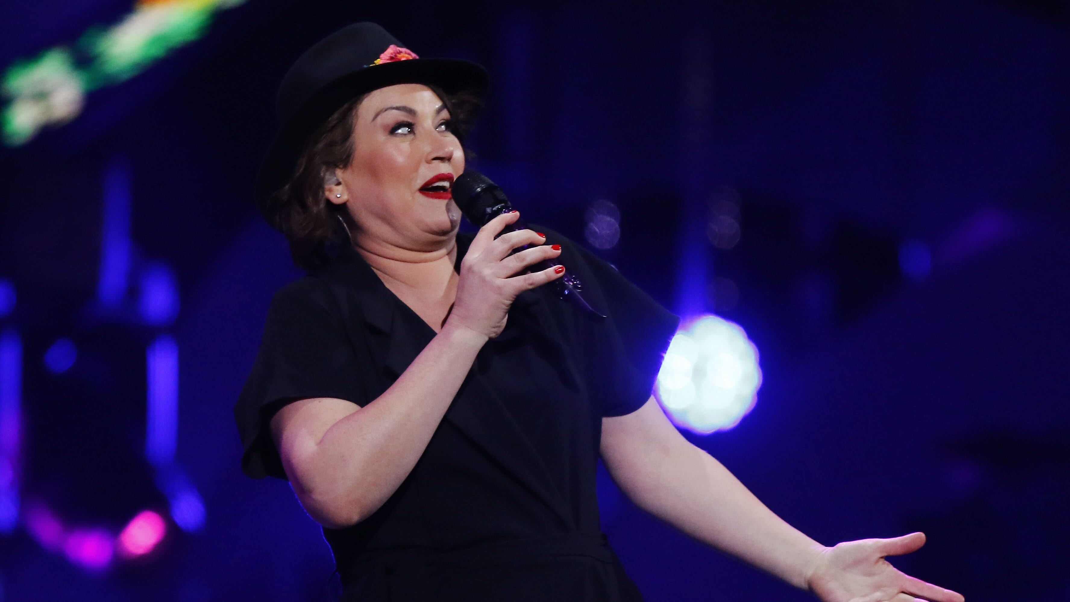 24 DE FEBRERO DE 2020/VIÑA DEL MARLa comediante Javiera Contador, durante la segunda noche del Festival de Viña del Mar 2020, realizado en la Quinta Vergara.
FOTO: LEONARDO RUBILAR CHANDIA/AGENCIAUNO
