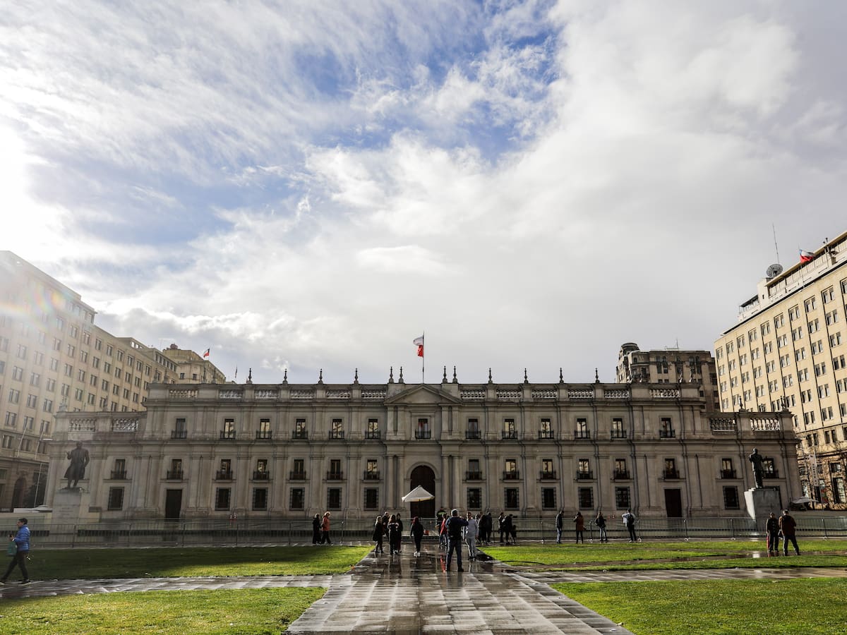 Tras fracaso en el TC: el gobierno no renuncia a modificar norma que obliga a reponer servicios en zonas de catástrofe