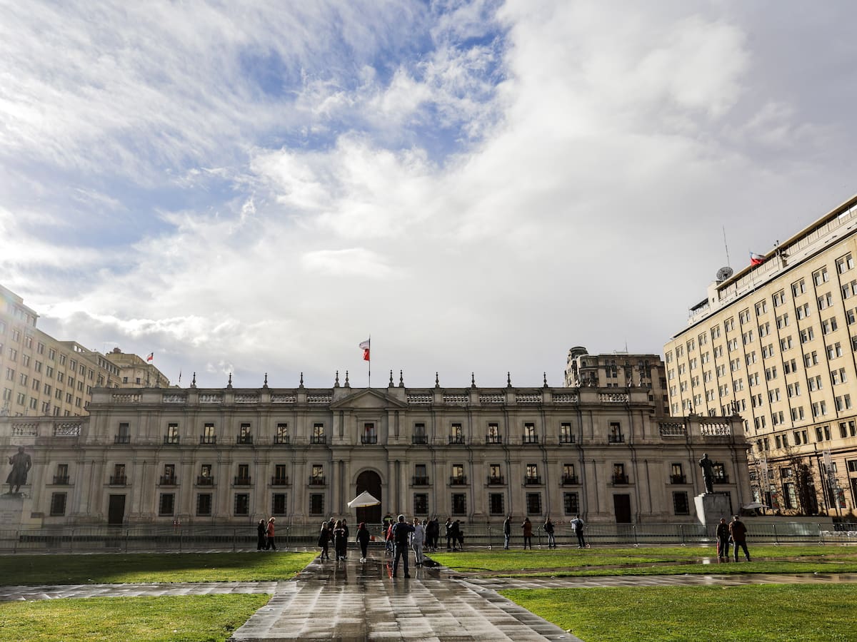 Tras fracaso en el TC: el gobierno no renuncia a modificar norma que obliga a reponer servicios en zonas de catástrofe
