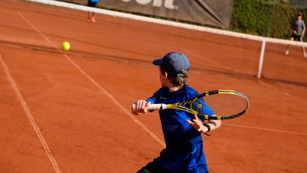 Tour Escolar de Tenis Masculino T&G Vecchiola, el campeonato que entrega cupos para competir en Estados Unidos