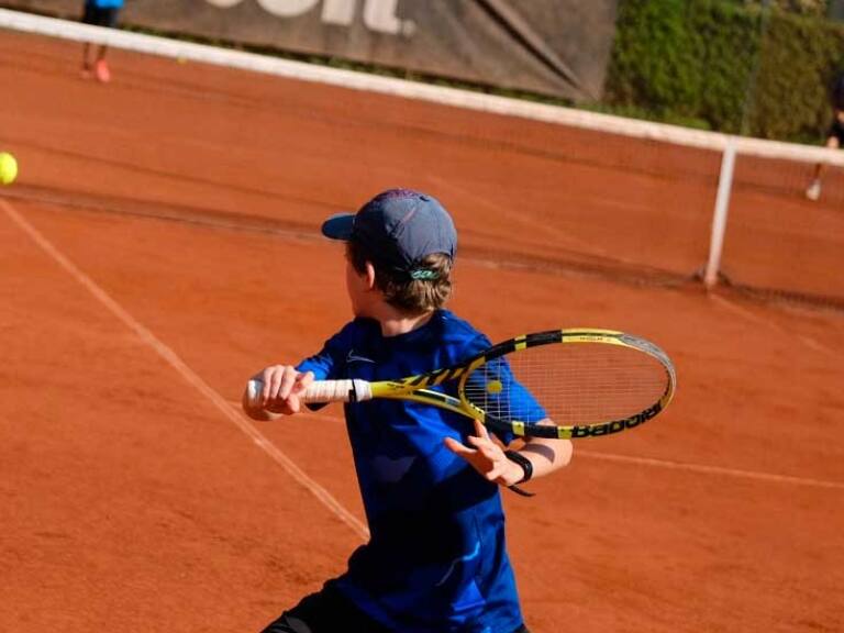 Tour Escolar de Tenis Masculino T&G Vecchiola, el campeonato que entrega cupos para competir en Estados Unidos