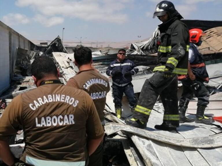 Fiscalía de Arica confirmó que se encontró cuerpo sin vida en supermercado incendiado