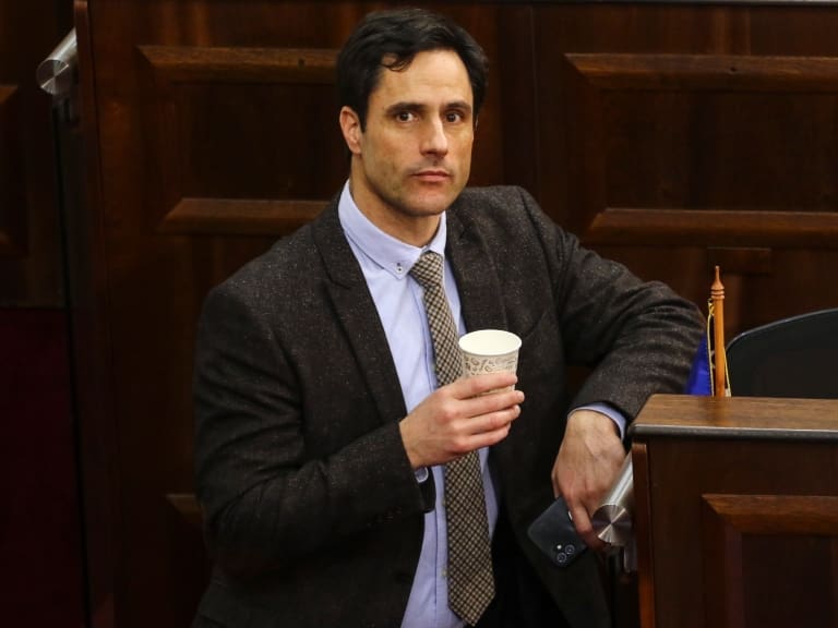 Luis Silva asegura que «esta Constitución está más cómoda desde la centroderecha hacia la derecha»