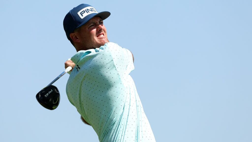 Mito Pereira comienza en el top 10 de Omán y ya tendría listo su "compromiso" con el LIV Golf