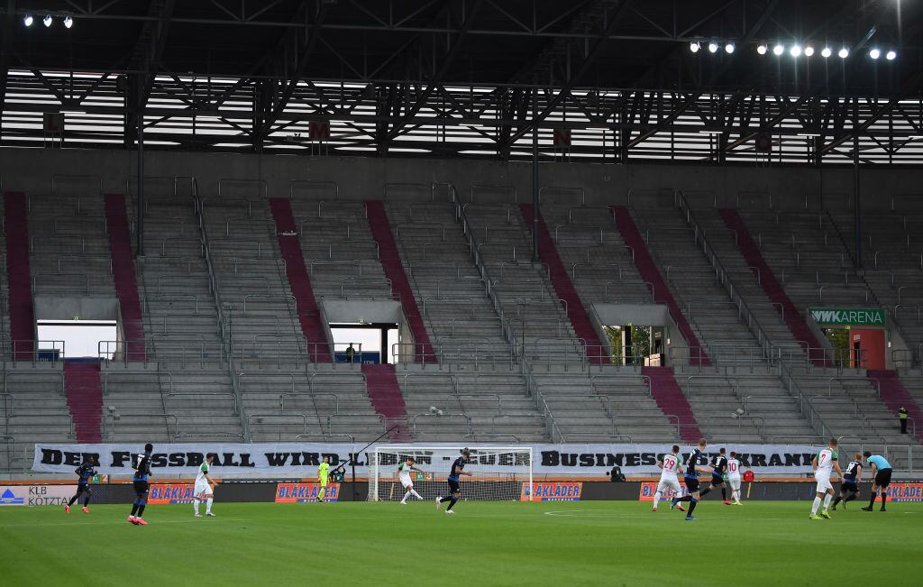 Un partido de la Bundesliga 2019-2020 en plena pandemia y en un estadio vacío