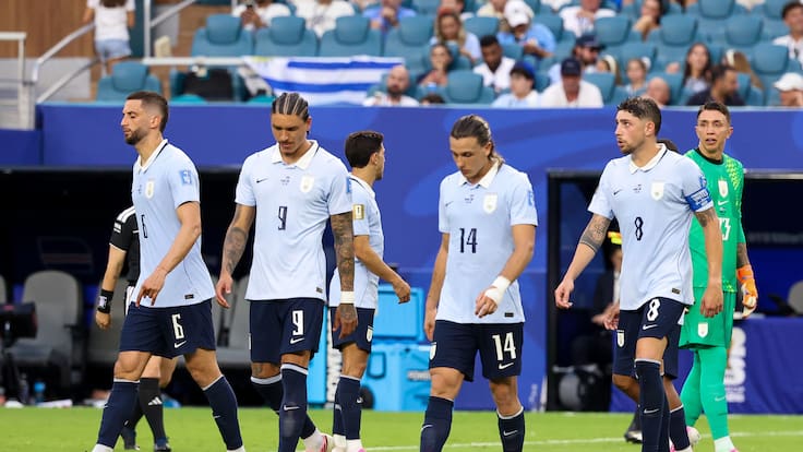 Uruguay oficializa a su nuevo DT: una leyenda reemplazará a Marcelo Bielsa