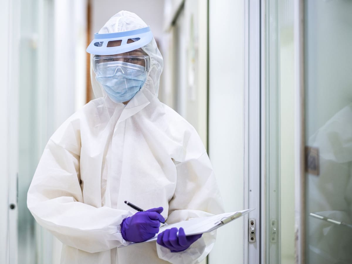 Enfermera que superó el coronavirus: «En algún minuto llegué a sentir que estaba encerrada en una bolsa de nailon»