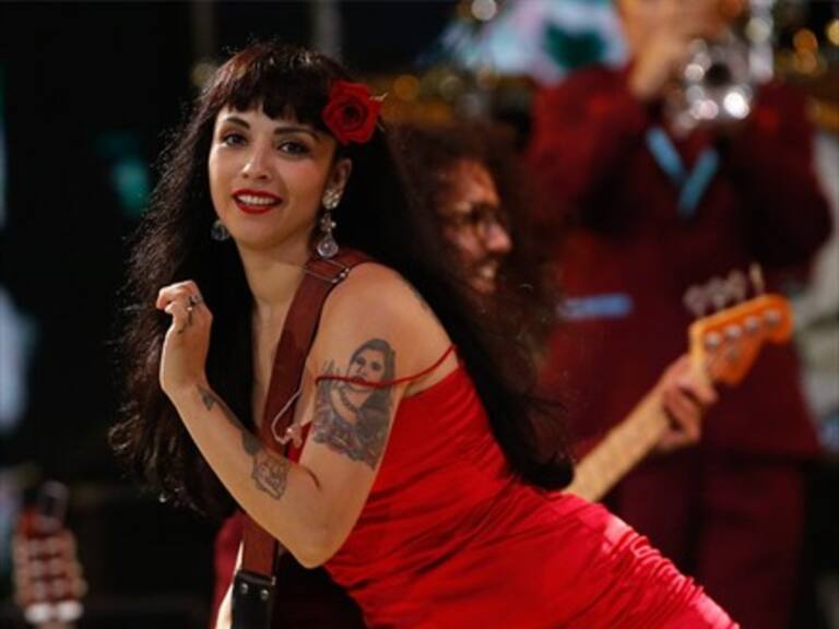 Mon Laferte agotó el Teatro Caupolicán en 10 días