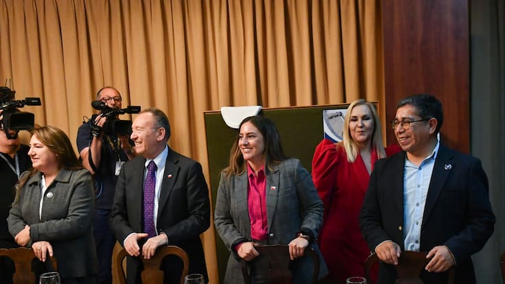 Ante apertura del PDG a respaldar Plan de Reconstrucción Nacional: oposición los llama a “no dilapidar su capital político”