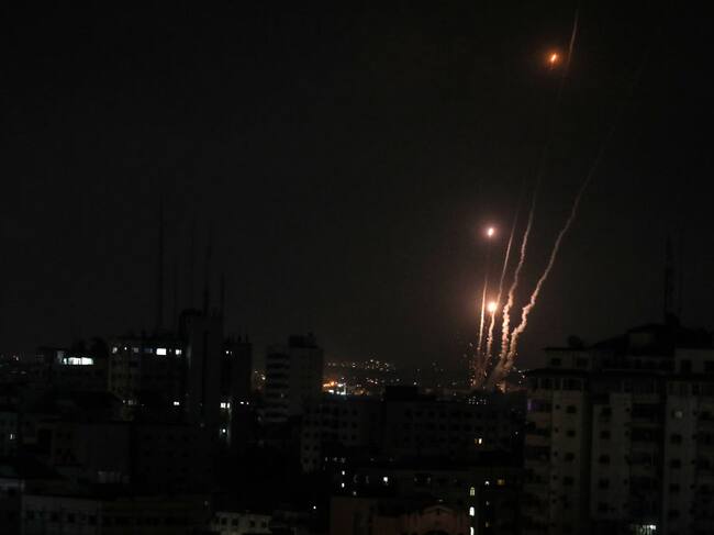 Cohetes son disparados hacia Israel luego del ataque aéreo sobre Gaza
