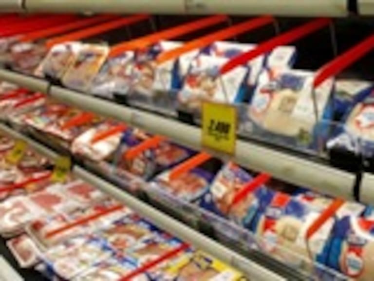 Consumidores realizaron nueva protesta contra supermercados por colusión