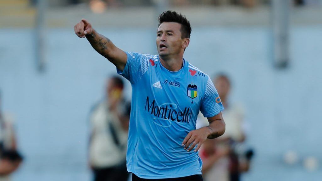 01 de Marzo del 2020/RANCAGUARoberto Gutierrez celebra el segundo gol para O'Higgins ,durante el partido valido por la sexta fecha del campeonato AFP Plan Vital entre O'higgins y Universidad de Chile, disputado en el Estadio El Teniente de Rancagua.
FOTO:JAVIER VERGARA/AGENCIAUNO
