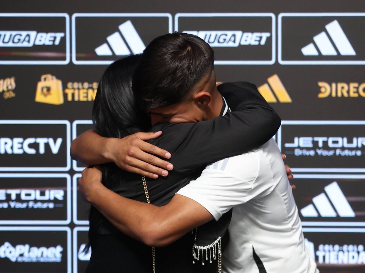 Colo Colo asegura a un nuevo “refuerzo” para el 2026: ya firmó contrato y jugará un Mundial